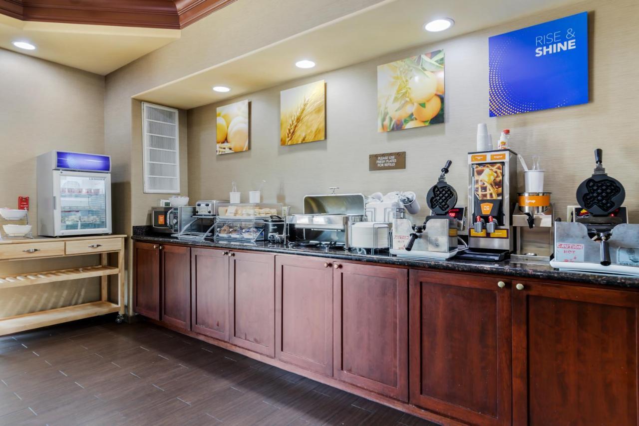 Comfort Suites Pflugerville - Austin North Zewnętrze zdjęcie
